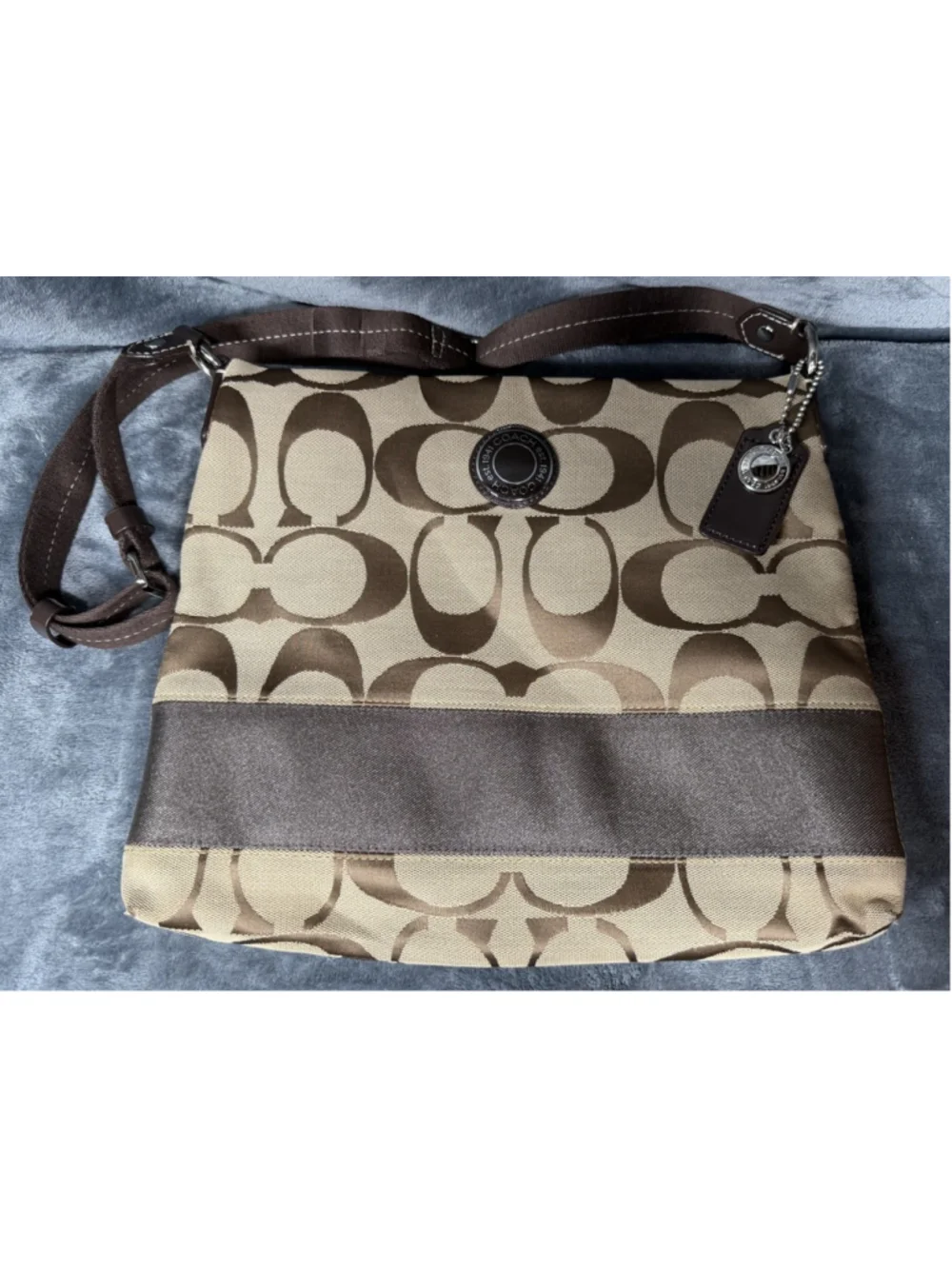 Coach Signature F19220 Crossbody Shoulder Handbag Purse Brown